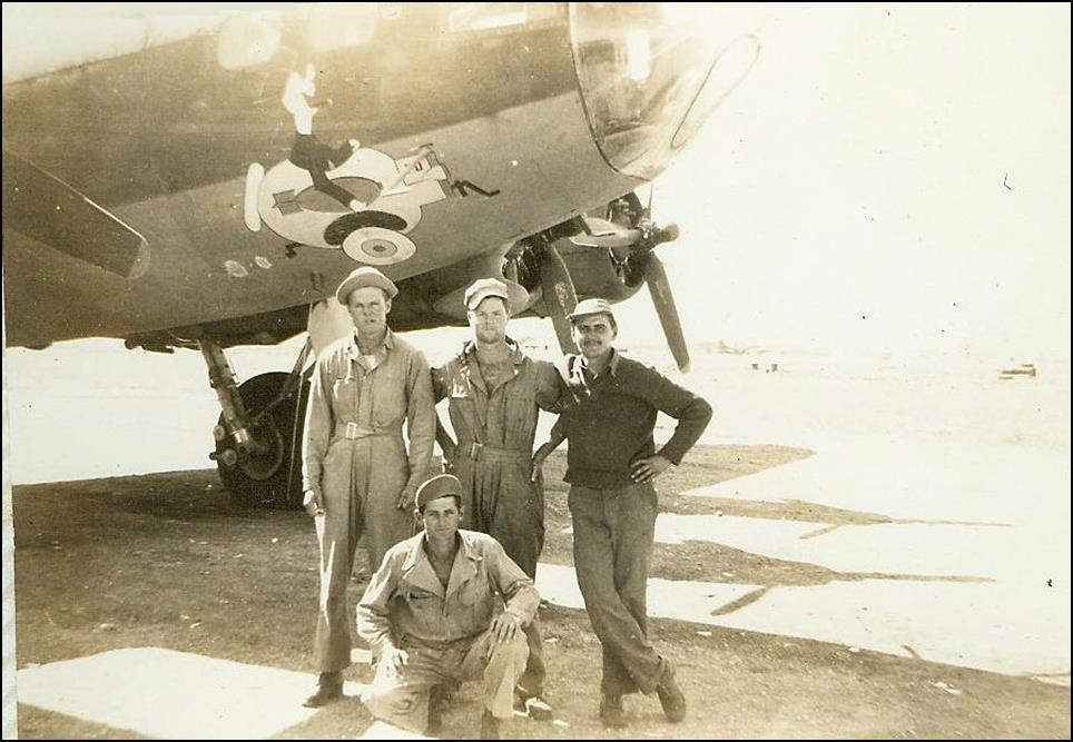 b_17_003_Smokey_Stover_crew3