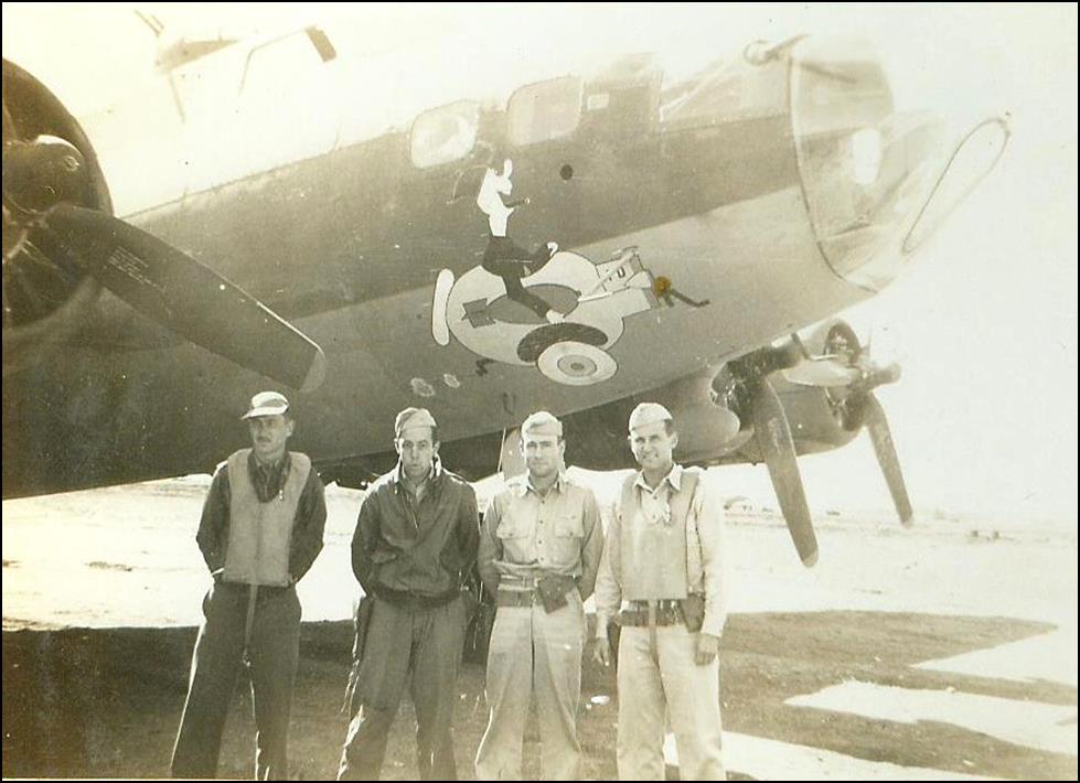 b_17_004_smokey_Stover_crew6